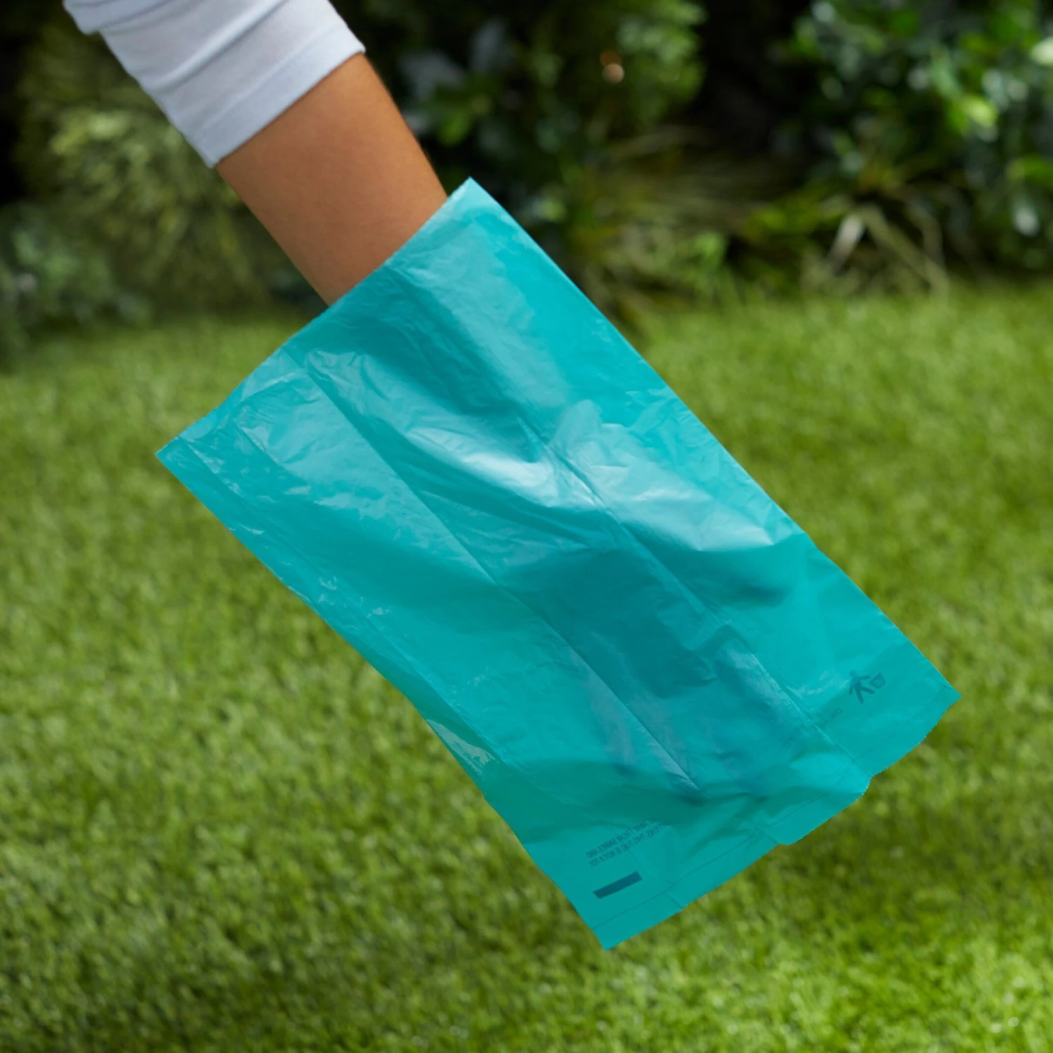 Frisco Solid & Printed Blue Assorted Poop Bags - Image 5