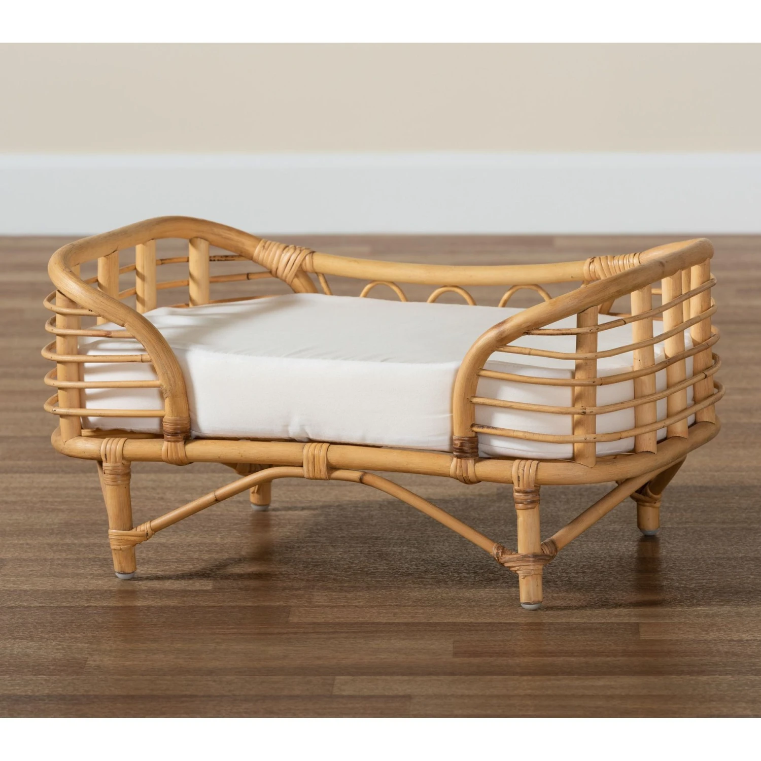 Bali & Pari Marcy Rattan With Cushion Dog & Cat Bed, Natural Brown & White - Image 8